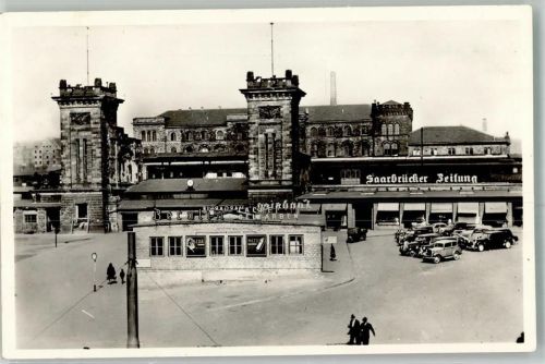 Saarbrücken Hauptbahnhof Oldtimer