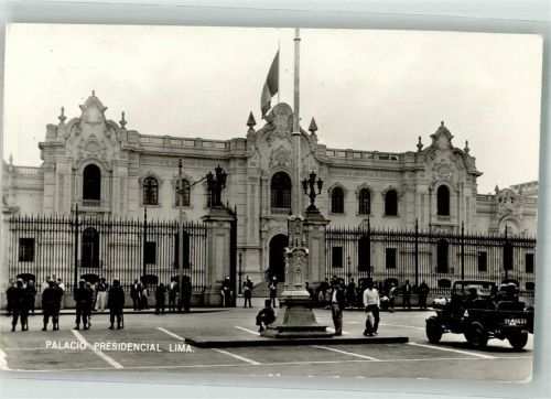 Lima Auto Uniform Palacio Presidencial