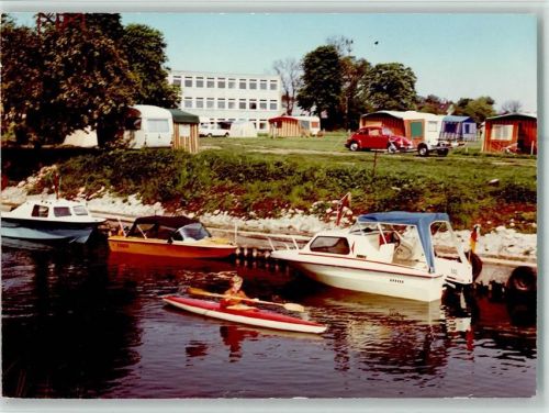 Stolzenau Roter VW Käfer Campingplatz