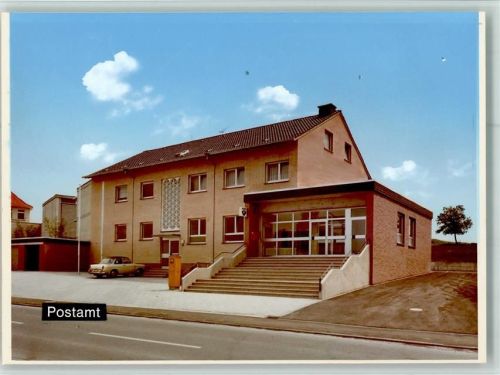 Ense VW 1600 vor dem Postamt