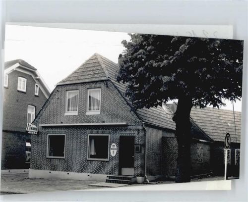 Hanerau-Hademarschen Foto mit Negativ, Gaststätte Astra-Stuben