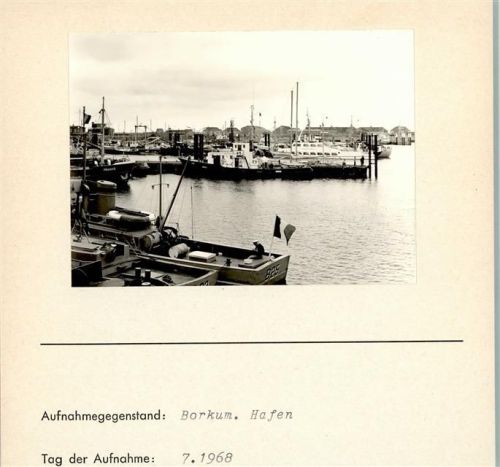 Borkum Hafen Foto montiert auf Karton