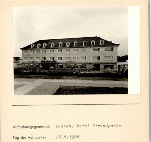 Duhnen Hotel Strandperle Foto montiert auf Karton