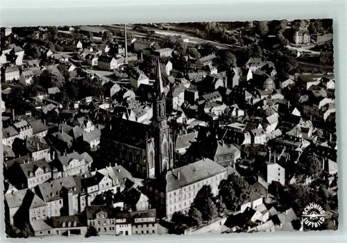Münchberg Rückseite mit Abschürfungen und Kleberesten Fliegeraufnahme