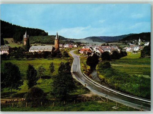 Bruch Rückseite mit Abschürfungen bzw Kleberesten