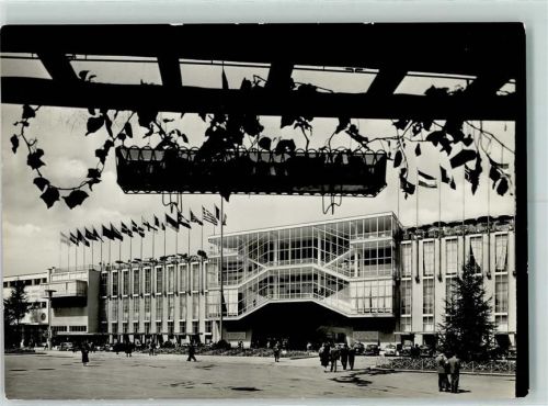 Milano Piazza Italia Palazzo delle Nazioni