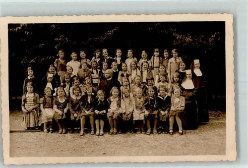 Salzburg 1933 Gruppenfoto Nonnen Schulklasse 4. Klasse Ort handschriftlich