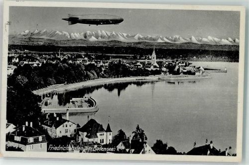Friedrichshafen 1937 Luftschiff über der Stadt