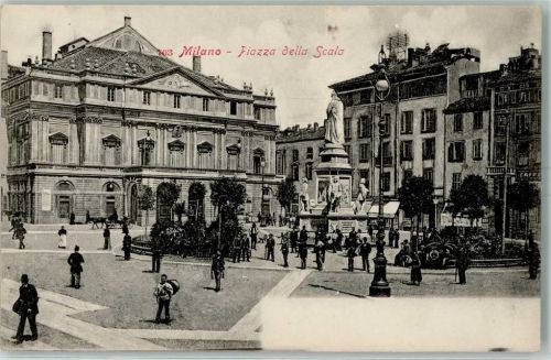 Milano Piazza della Scala