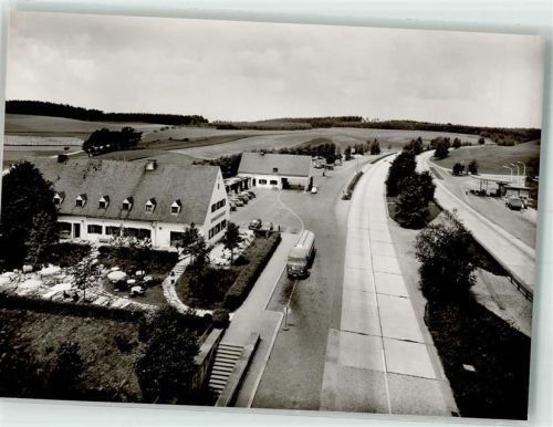 85276 W8068 Pfaffenhofen a d Ilm Foto AK Gasthaus Rasthaus in der Holledau LKW Tankstelle