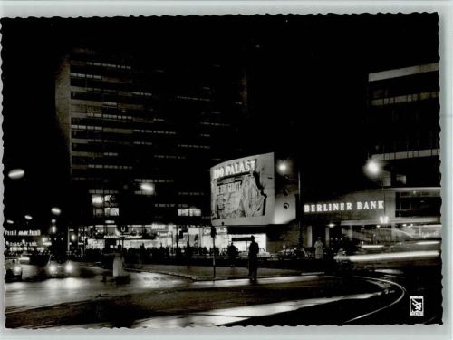 Charlottenburg Hardenbergstraße mit Bahnhof Zoo Nacht Beleuchtung