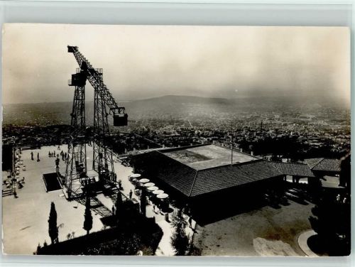 Barcelona Tibidabo Vergnügungspark Aussichtsturm
