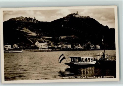 Königswinter Blick auf Drachenfels und Drachenburg Schiff