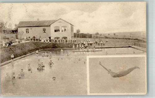 01809 O8312 Heidenau , Sachs Foto AK Schwimmbad Heidenau Bahnpoststempel