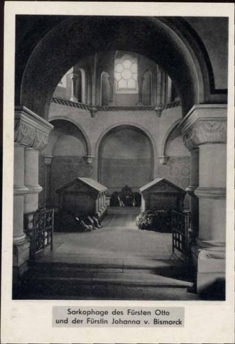 um 1930/40 Grabkappelle in Friedrichsruh, Sarkophage des Fürsten Otto und der Fürstin Johanna von Bismarck AKU1
