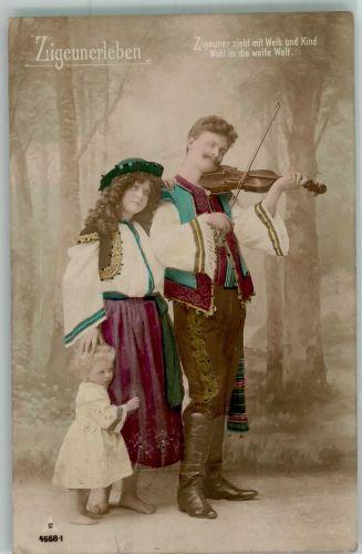 Photochemie 4668-1 Familie Geige Tracht Zigeunerleben Zigeuner 1918 Foto AK