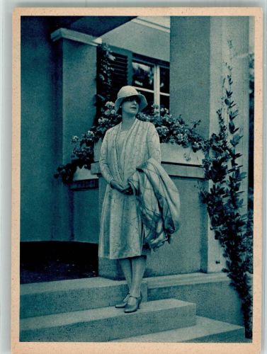 Mode für Heim und Garten + Reise Aufgenommen mit Agfa Platte Indanthren