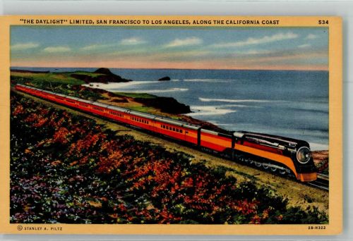 The Daylight zwischen San Franzisco und Los Angeles an der Kalifornischen Küste Eisenbahnzug