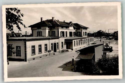 77815 W7580 Bühl , Baden Foto AK Bahnhof Bühl