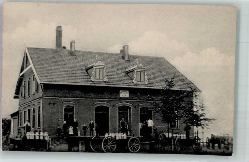 26847 W2951 Detern Foto AK Molkerei Milchwagen Milchkannen