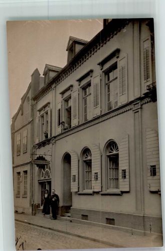 77652 W7600 Offenburg 1910 Privatfoto AK Wohnhaus mit Buchdruckerei der Offenburger Zeitung