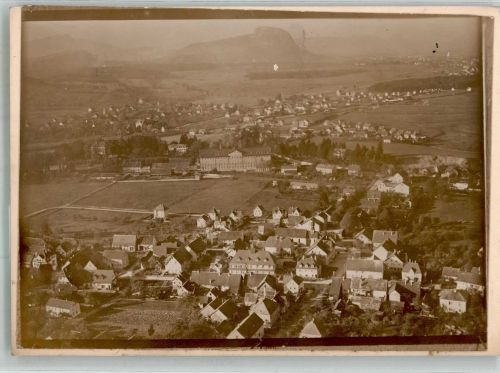 78239 W7703 Rielasingen 1933 FOTO KEINE AK Fliegeraufnahme des Ortes mit Hohentwiel Original aufmontierte Verlagsmusterkarte