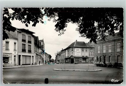 51600 Suippes Gebrauchsspuren Hotel Auto la Place et la Rue Buirette Gaulard