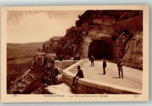Constantine Qusantina Gebrauchsspuren le Boulevard de l´Abime