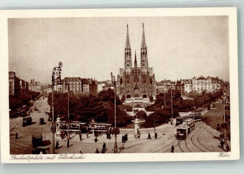1210 Wien 21. Bezirk, Floridsdorf Foto AK Litfaßsäule Straßenbahn Votiv- Kirche Freiheitsplatz