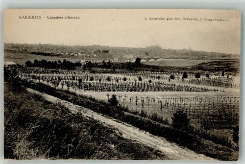 02100 Saint-Quentin Foto AK Deutscher Friedhof