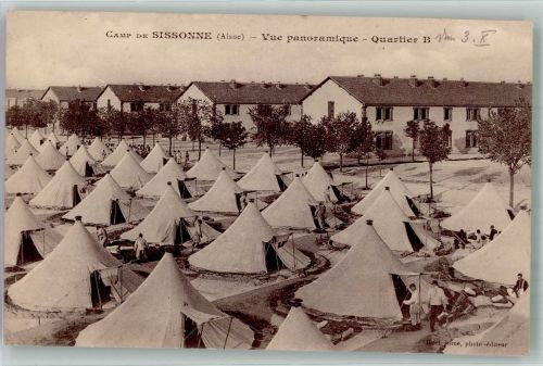 02150 Sissonne Foto AK Kaserne Camp Quartier B