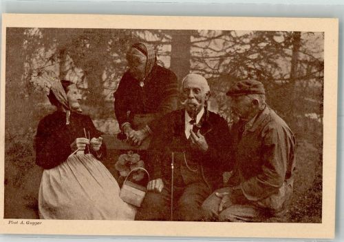 Foto A. Gugger Für das Alter Frauen Männer Pfeife Stricken