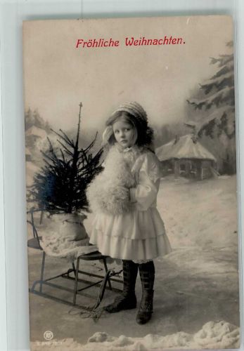 Weihnachten Mädchen mit Schlitten im warmer Winterkleidung Rotophot Serie 846-7301 Muff 1907