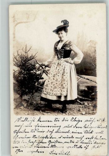 Junge Frau im Trachtenkleid Trachten Bayern 1905 Privatfoto AK