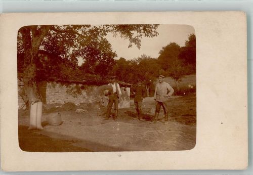 Drei Landser im Felde WK I Östlicher Kriegsschauplatz Privatfoto AK
