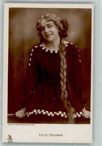 Portrait von Lotte Neumann Fotograf Becker & Maass Rotophot Film-Sterne 150/2 Filmschauspieler