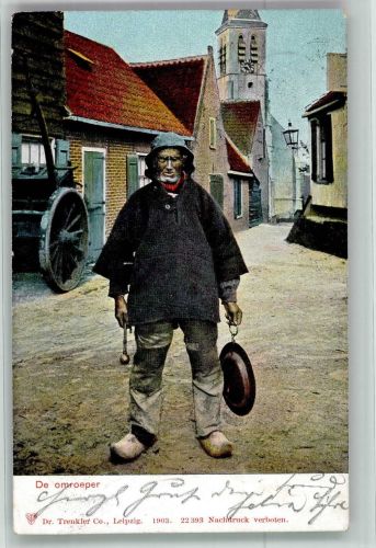 Ein niederländischer Ausrufer auf der Dorfstraße Nr. 22393 Dr. Trenkler & Co. 1903