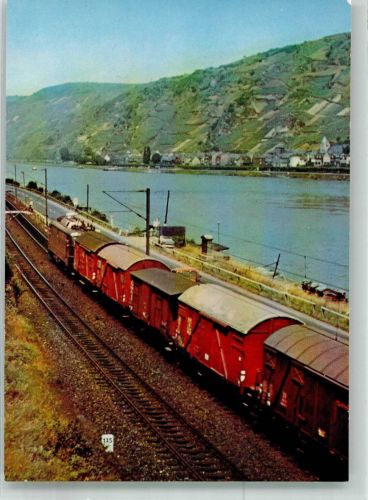 Eisenbahn und Straße entlang des Rheines Fotograf Palm Eisenbahnzug Foto AK