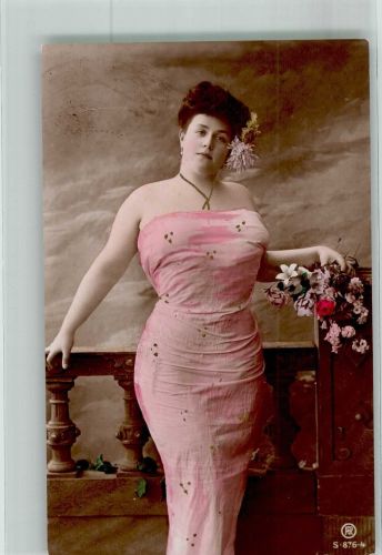 Junge Frau in einem eng anliegenden Sommerkleid Mode Blumen Erotik Serie 876-4 Rotophot
