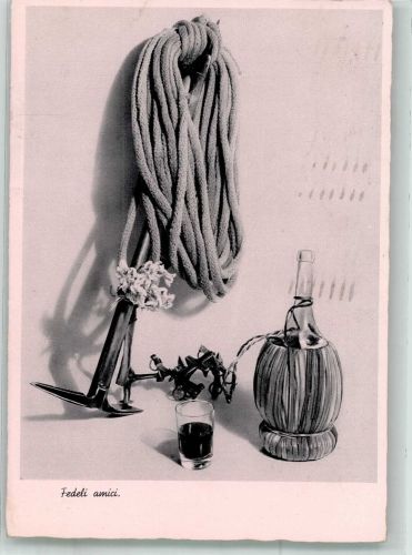Stilleben mit Eispickel Seil Steigeisen und Wein Bergsteiger 1941 Foto AK