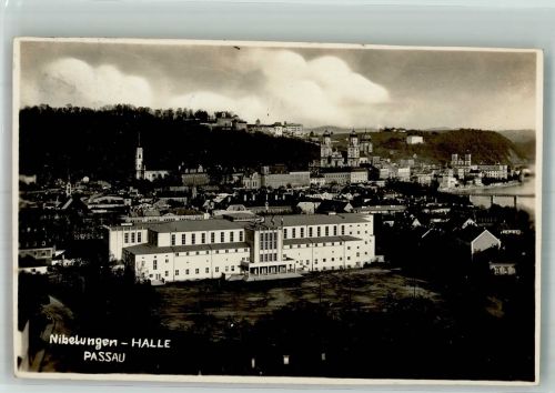 94032 W8390 Passau 1936 Foto AK Panorama des Ortes mit der Nibelungenhalle