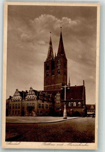 39576 O3500 Stendal Foto AK Rathaus mit Marienkirche Fotograf Bohn