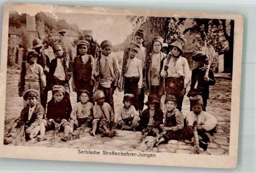 Beograd Belgrad Gebrauchsspuren Serbische Straßenkehrer- Jungen