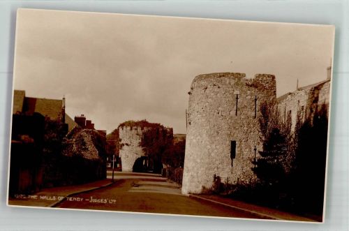Tenby Foto AK The Walls of Tenby