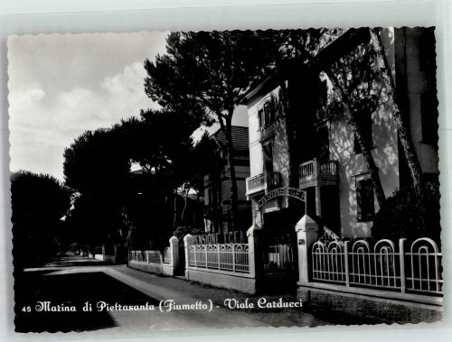 55044 Fiumetto Foto AK Viale Carducci Gasthaus