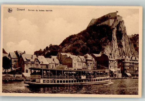 Dinant Foto AK Dampfer Burg