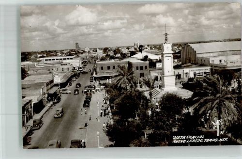 Nuevo Laredo Foto AK Auto Denkmal