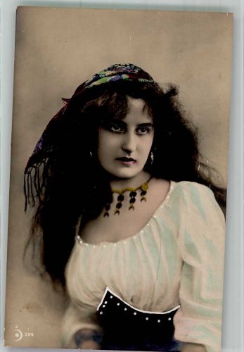Frau Zigeuner 1912