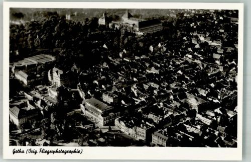 99867 O5800 Gotha , Thür 1939 Foto AK Fliegeraufnahme des Ortes mit Schloss Friedenstein