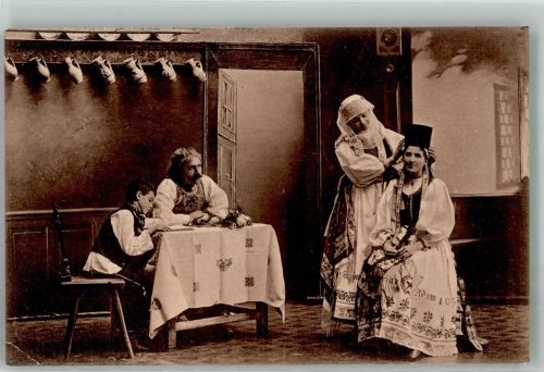 Szene aus dem Volksstück Dä Ölden von Anna Schullerus Volksschauspiel 1910 Gebrauchsspuren